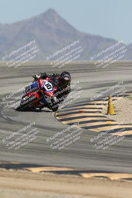 media/Oct-02-2025-Racers Edge (Thu) [[2c91cb6ab3]]/2-A Group/Session 5-Turn 12 (130pm)/